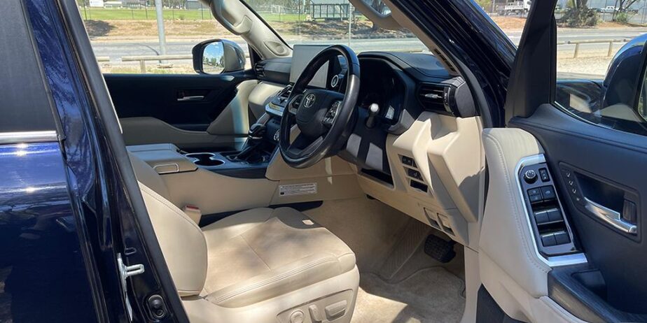 2024 Toyota Land Cruiser Sahara