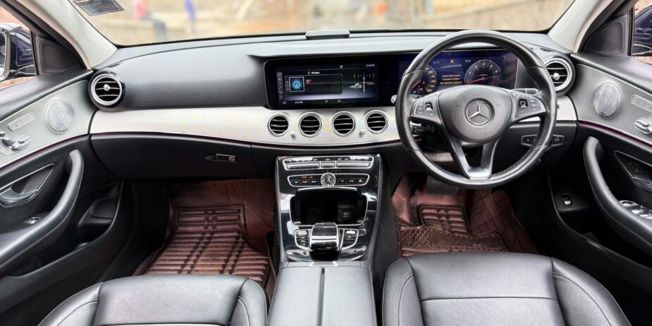 Mercedes Benz C200