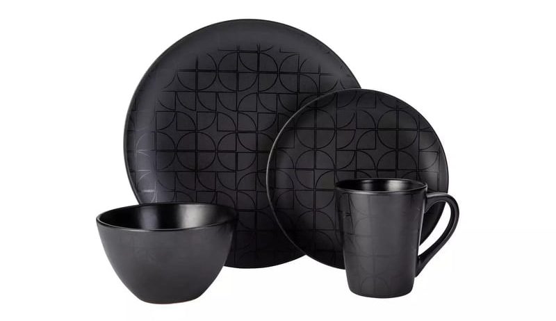 Dine in Style with HomeGems Dinner Sets
