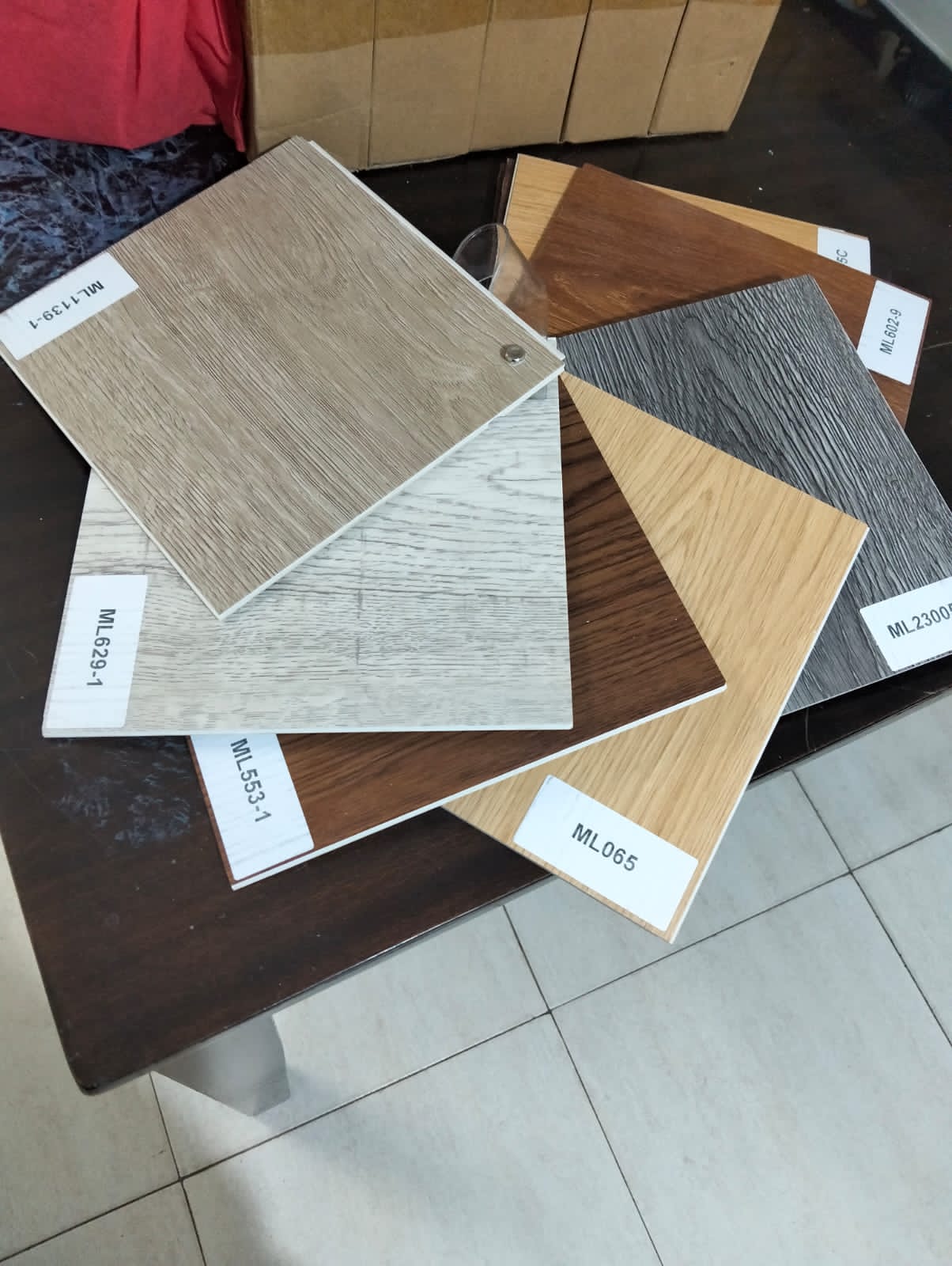 Padded floor Laminates. Aesthetic, durable
