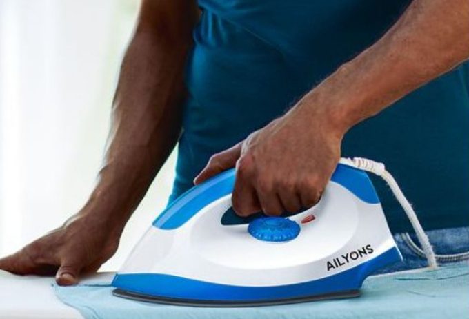 Ailyons Elegance Non-Stick Electric Dry Iron