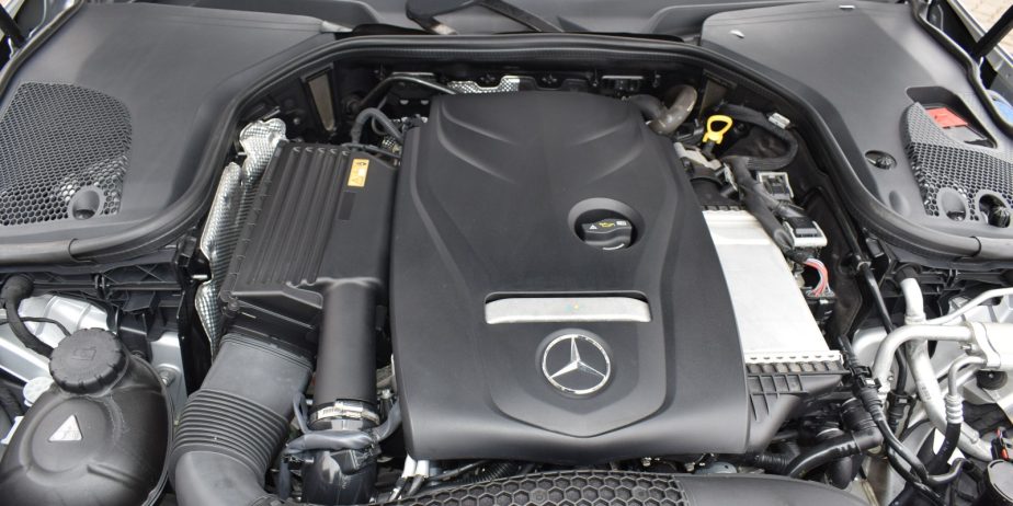 Classic Mercedes Benz E200 (offer)