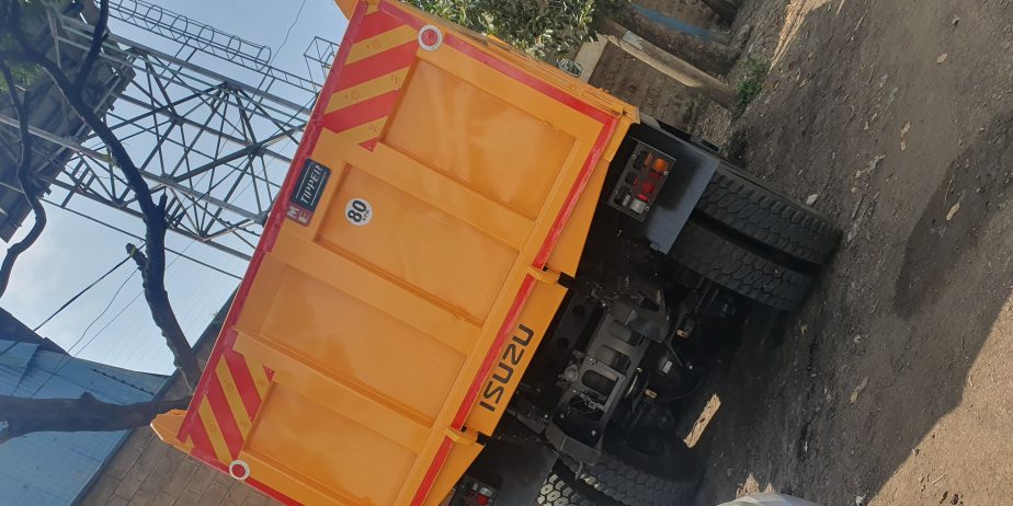 Acquire New Isuzu FVZ Tipper 26T