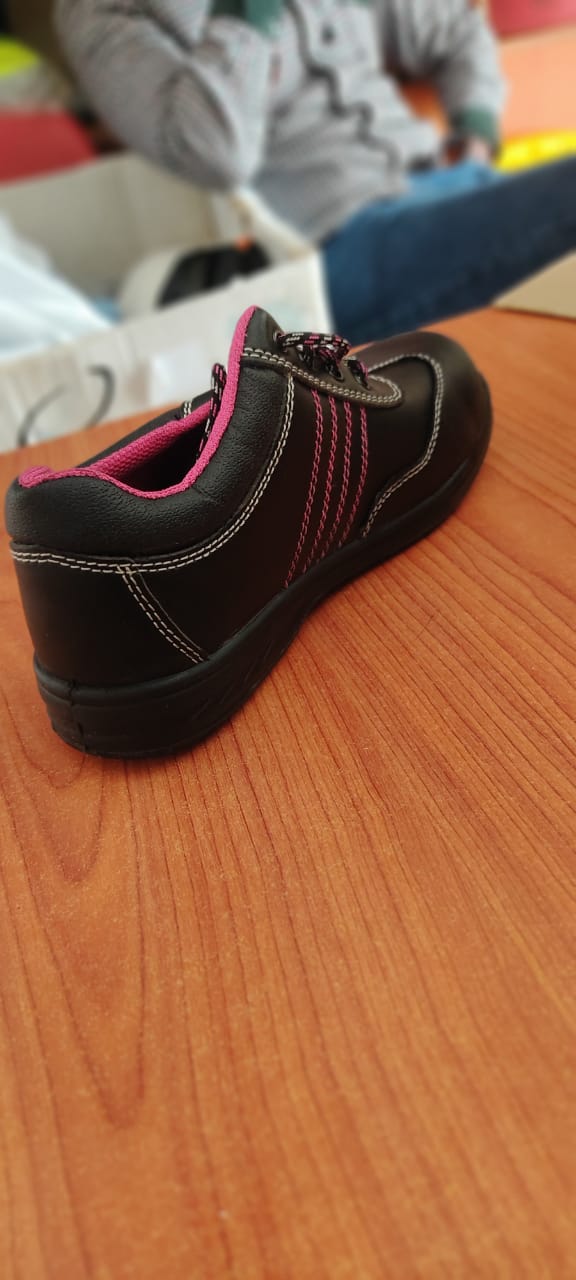 Heavy-Duty Boots Built for Worksites