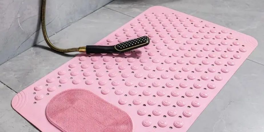 Anti-Slip Bathroom Mats+Foot Massager Bristles..