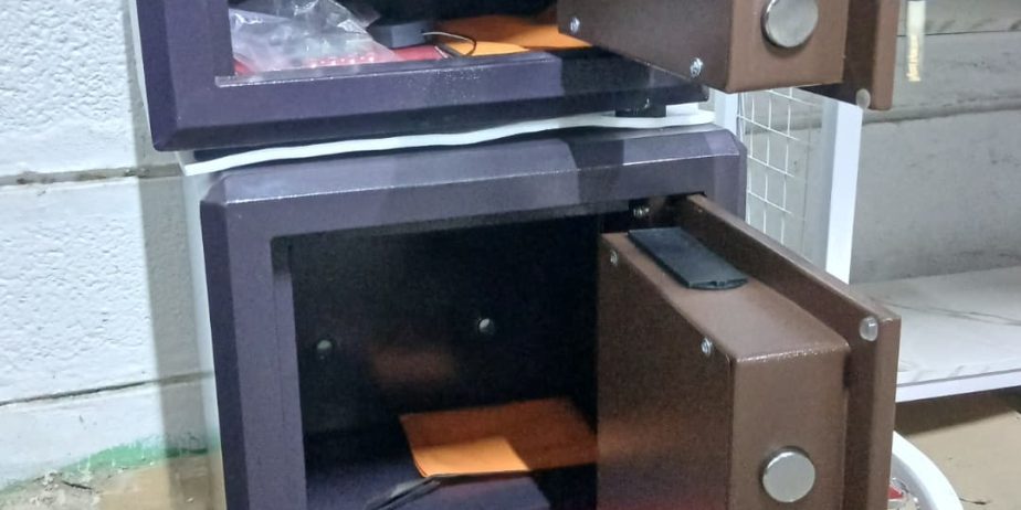 Fireproof Safeboxes with Alarm systems