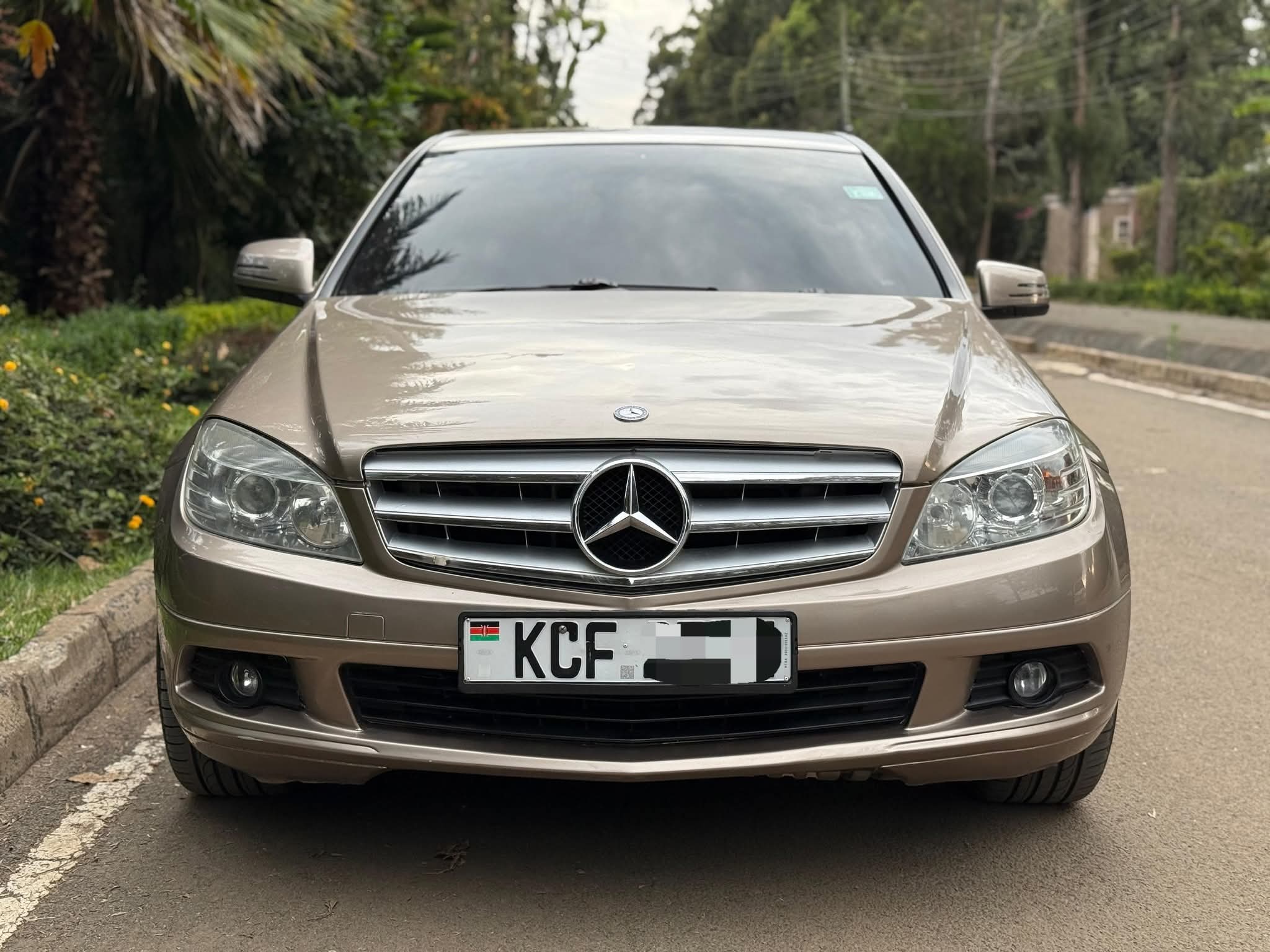 Mercedes Benz C200 2008 model.